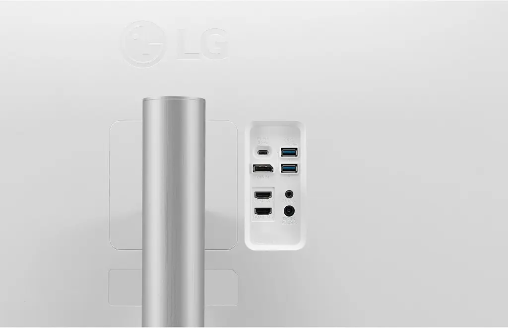 Mourixa-LG 32'' UHD (3840 x 2160) IPS Monitor-04.webp