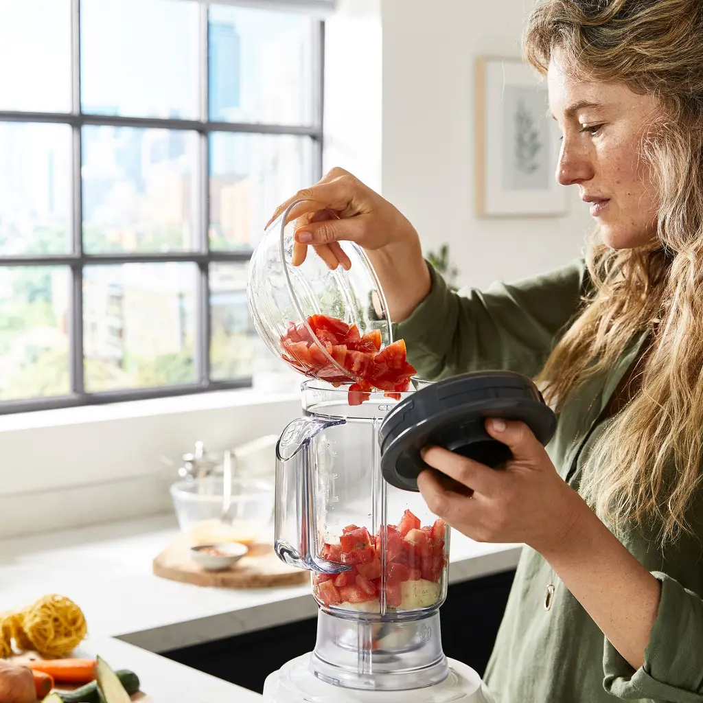 Kenwood Food Processor 1000W Multi-Functional with 2 Stainless Steel Disks, Blender, Grinder Mill, Whisk, Dough Maker FDP65.400WH White-mourixa Qatar-7.webp