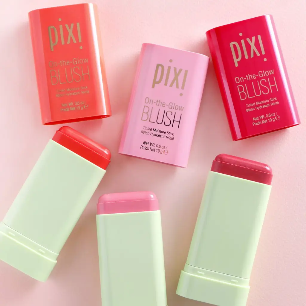 Pixi On-the-Glow Blush Ruby- mourixa Qatar-2.webp