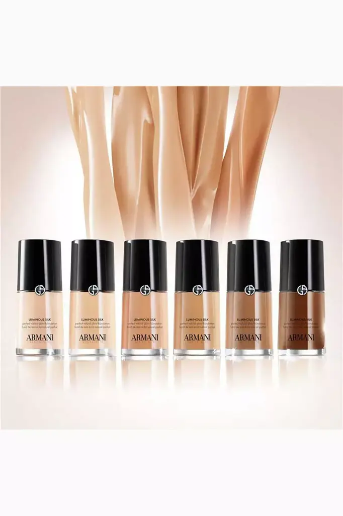 Giorgio Armani Luminous Silk Foundation - 5.8 Medium Warm Golden (30 ml) - mourixa Qatar-4.webp