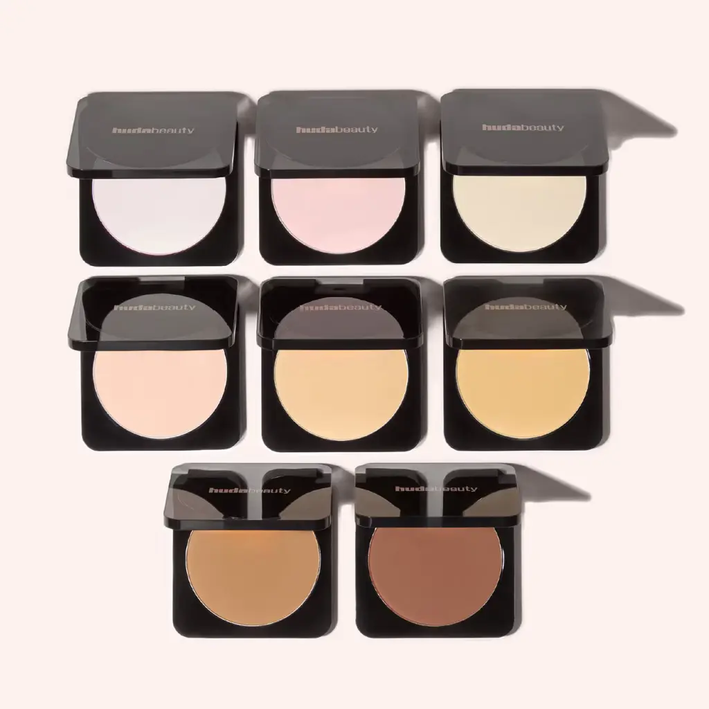 Huda Beauty Easy Bake Pressed Powder - Kunafa Blondie - mourixa Qatar-3.webp