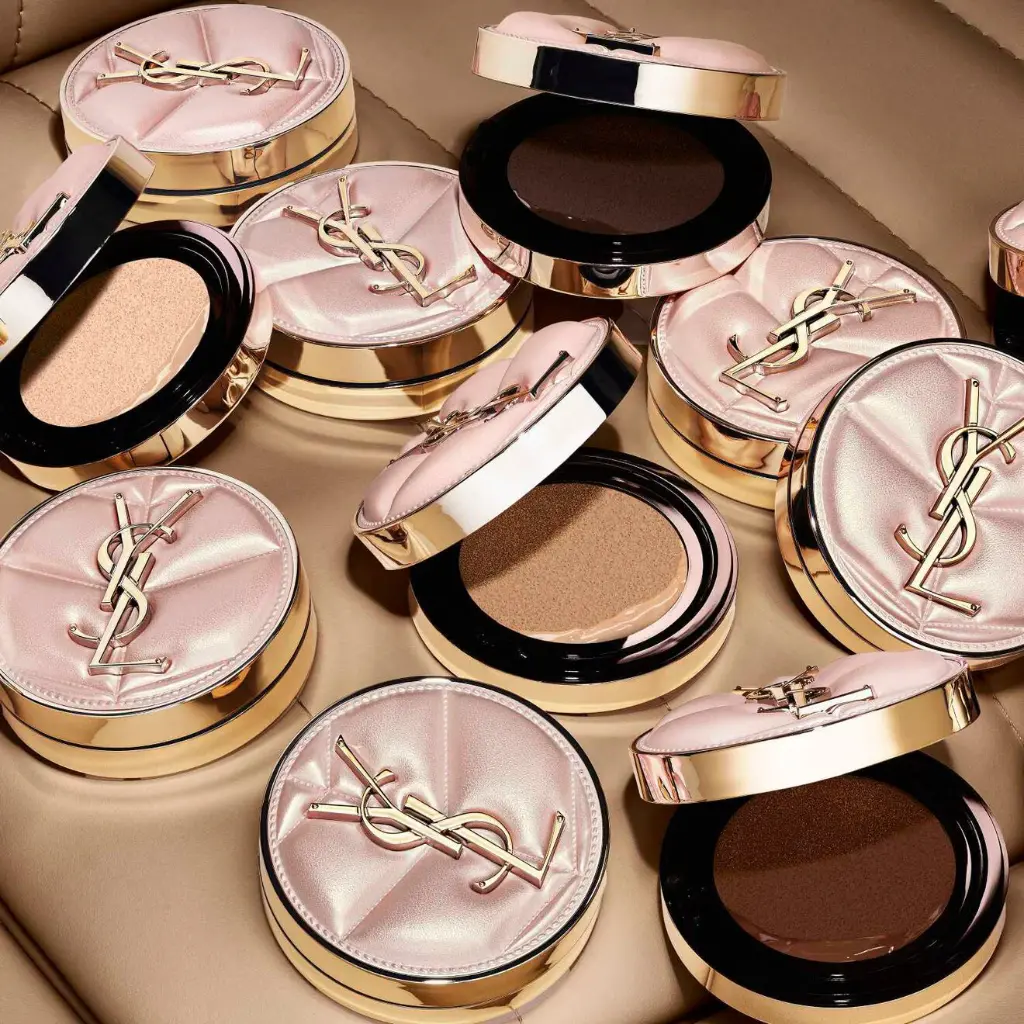 Yves Saint Laurent Skin Affair Soft Glow Cushion Foundation mourixa Qatar-3.webp